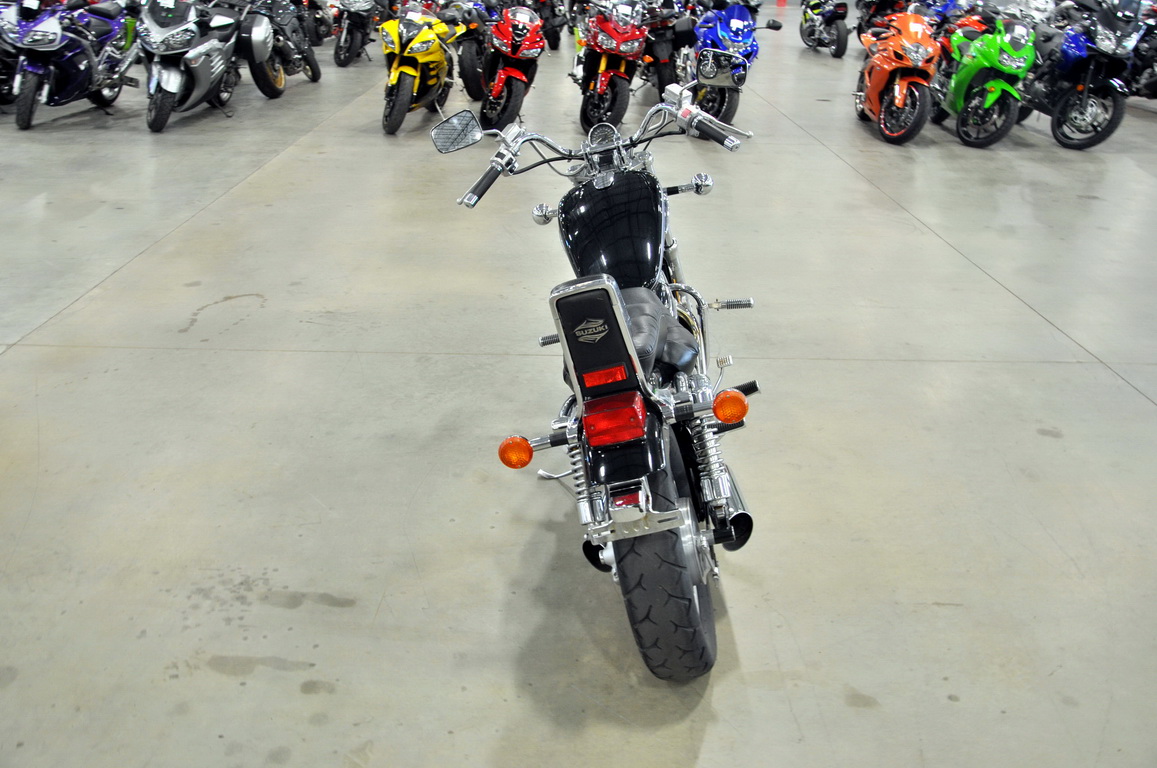 Купить мотоцикл Suzuki Intruder800 2002 фото 6
